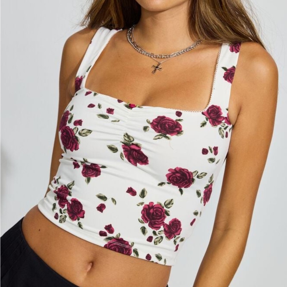 NEW Open-Back Rose Pattern Tank Top